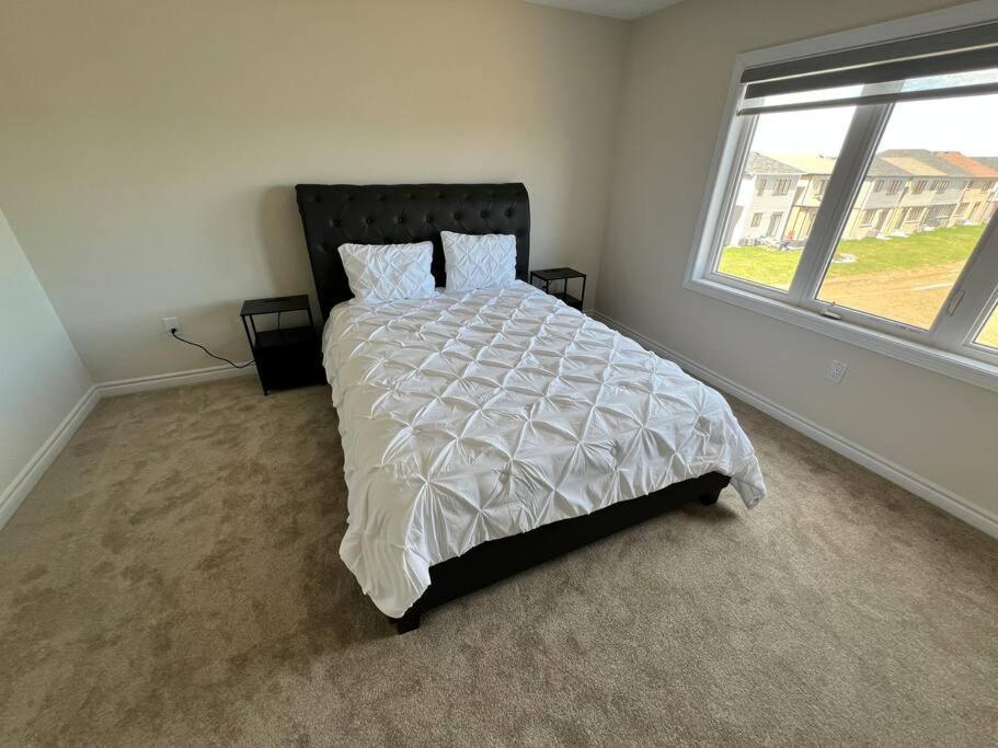 Villa Niagara'S Entertainment House à Thorold Extérieur photo
